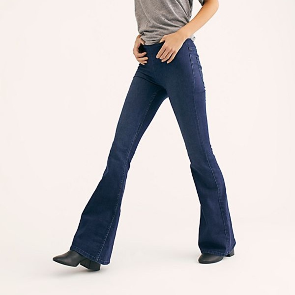 Free People Penny Pull-On Flare Jeans